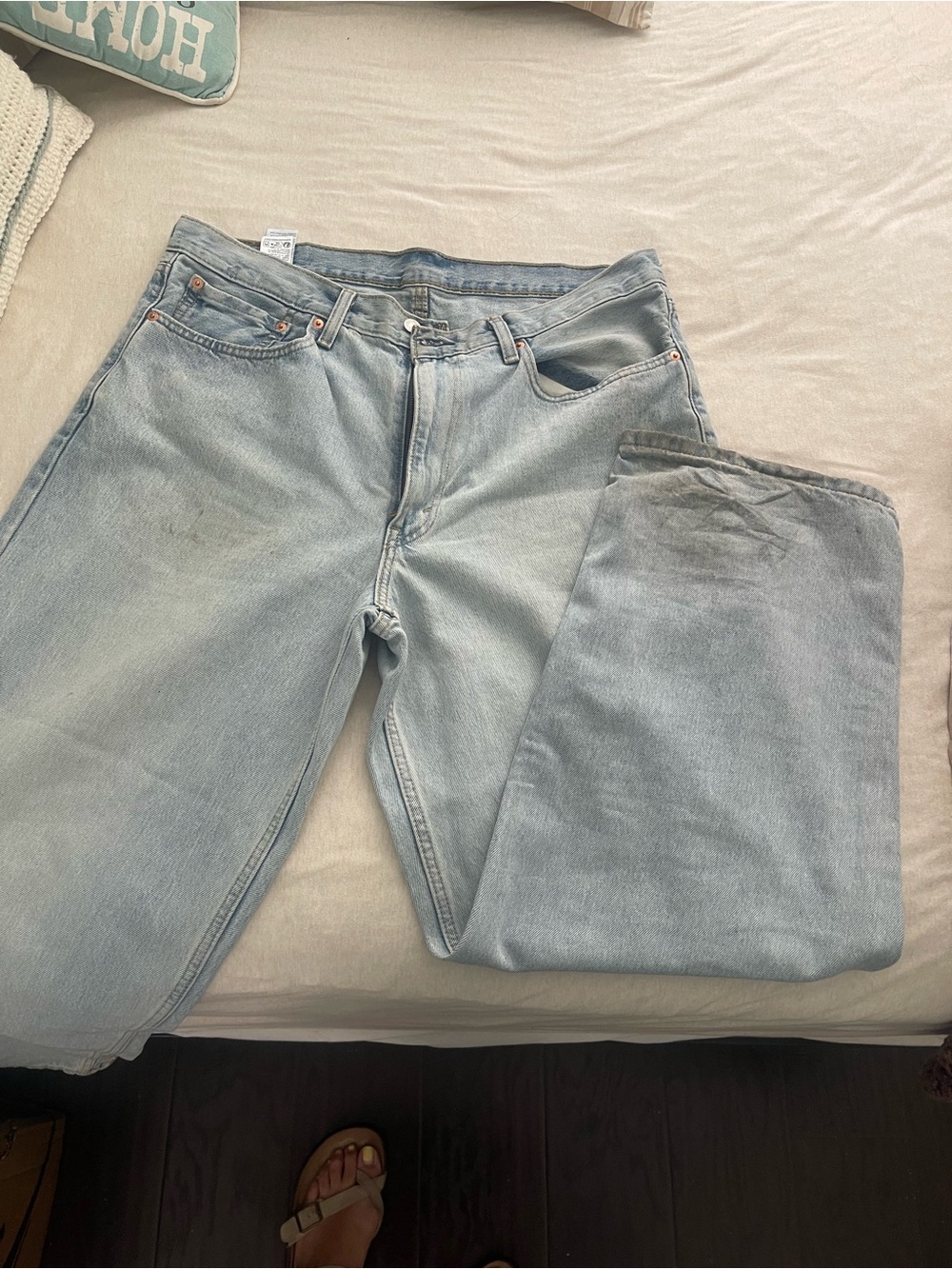 Levi's Light Blue Relaxed Fit Men's Jeans